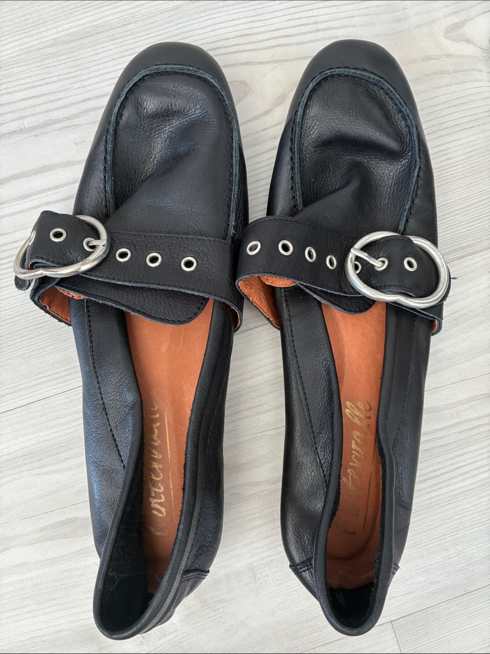 L’Intervalle Size 40 Soft Leather Buckle Round Toe Loafers - Black
